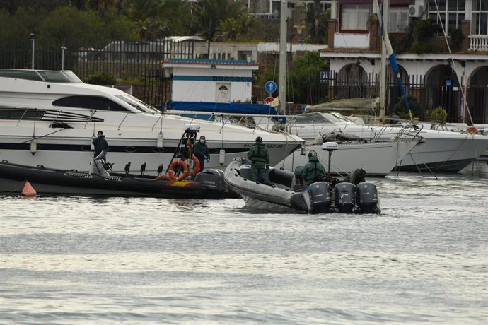 Cuatro detenidos en una narcolancha tras una persecución por el Servicio Marítimo de la Guardia Civil en aguas de Ceuta a 28 de abril del 2020