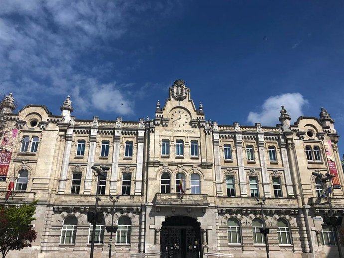 Nota Y Fotos Banderas A Media Asta