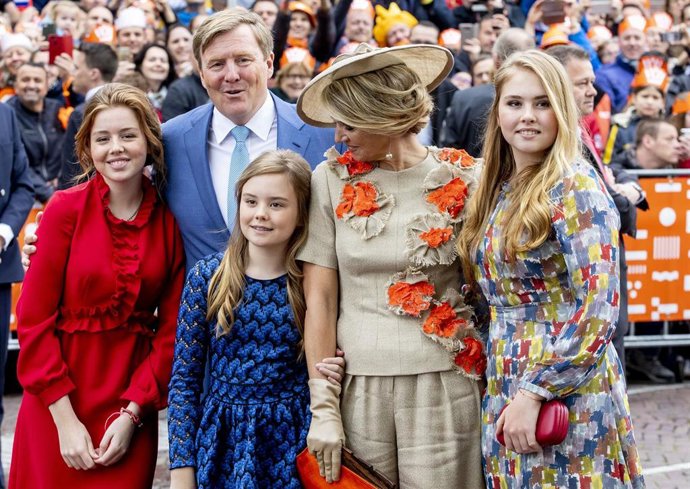 La Familia Real Holandesa al completo
