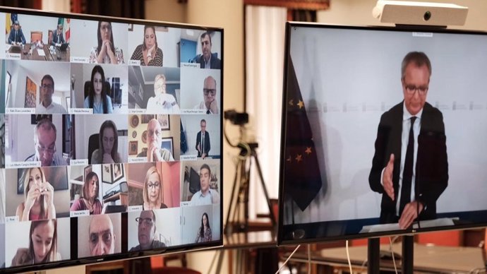 El consejero de Obras Públicas, Transportes y Vivienda del Gobierno de Canarias, Sebastián Franquis, en una comparecencia telemática ante la Diputación Permanente del Parlamento