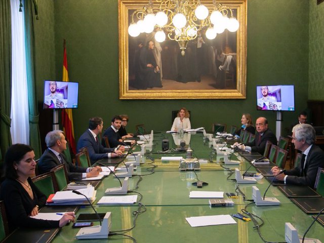 Reunión de la Mesa del Congreso con intervenciones telemáticas y bajo la presidencia de Meritxell Batet