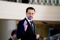 Lasquetty ve "cierta impostura" en la oferta de acuerdo de PSOE y le pide reclamar a Sánchez financiación extra