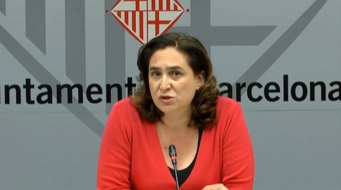 La alcaldesa de Barcelona, Ada Colau, en rueda de prensa telemática