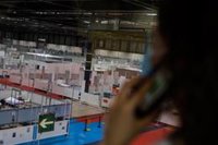 El director del hospital de Ifema detalla que hay solo 43 pacientes y queda "muy poco" para su cierre