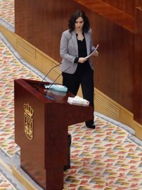 Ayuso acusa a la izquierda de haber propagado “bulos” con la consigna de “politizar el dolor”