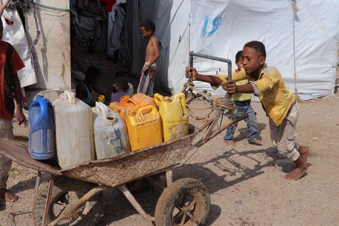 Yemen.- El cólera y las diarreas agudas ponen en peligro a cinco millones de niñ