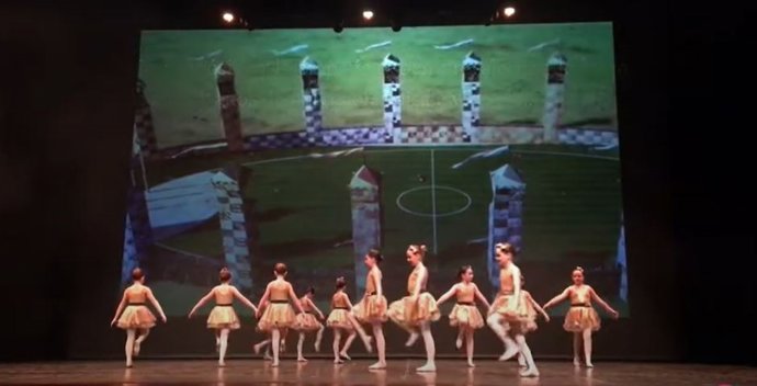 Imagen del vídeo difundido por la Escuela Municipal de Danza de León.