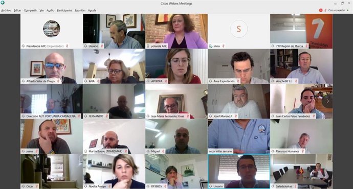Imagen de la videoconferencia mantenida por la presidenta de la APC, Yolanda Muñoz, con representantes de organizaciones económicas e institucionales