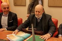 Tezanos promete ir al Congreso en cuanto lo permita la crisis del coronavirus, tras la queja del PP