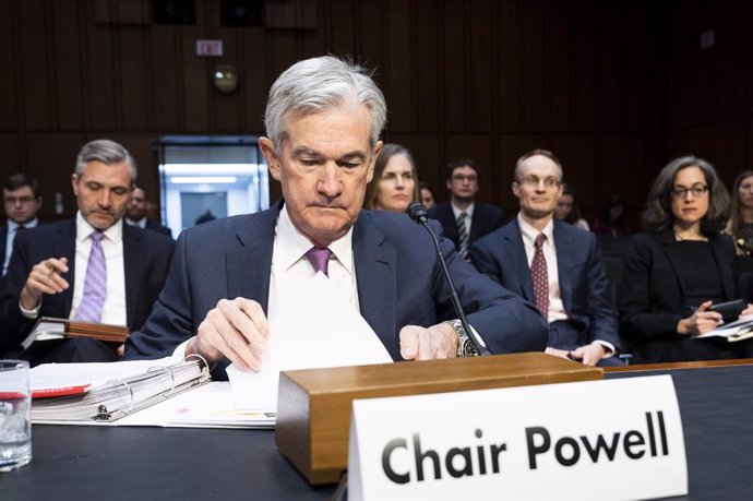 Economía.- Powell defiende que la sostenibilidad de deuda no debe ser una preocu
