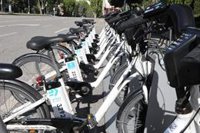 Más Madrid propone tarifa plana de BiciMAD de 20€, peatonalización y que autopistas rescatadas prioricen a buses