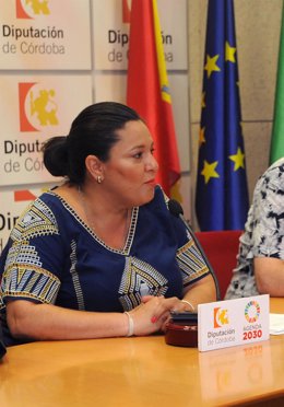 La vicepresidenta Primera y delegada de Asistencia Económica con los Municipios y Mancomunidades de la Diputación, Dolores Amo