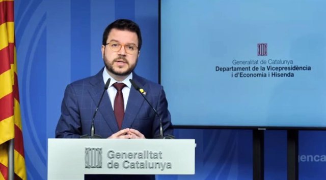 El vicepresident de la Generalitat, Pere Aragonès, en roda de premsa el 30 d'abril de 2020.