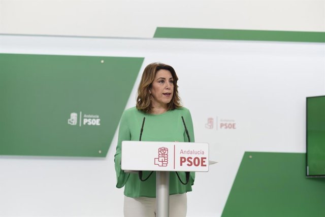 La secretaria general del PSOE-A, Susana Díaz, en rueda de prensa.