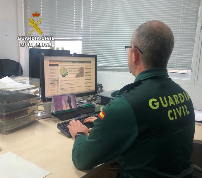 Agente de la Guardia Civil, en una imagen de archivo.