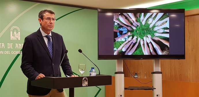 El delegado de Agricultura de la Junta de Andalucía en Málaga, Fernando Fernández Tapia-Ruano, en una imagen de archivo