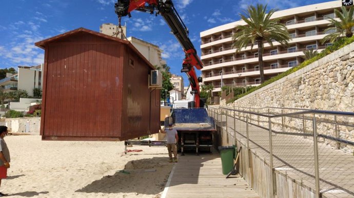 Limpieza playas de Palma