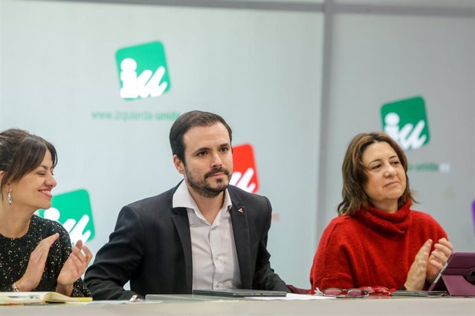 El coordinador federal de Izquierda Unida, Alberto Garzón (c), expone su informe político en la reunión de la Coordinadora Federal en Madrid (España) a 11 de enero de 2020