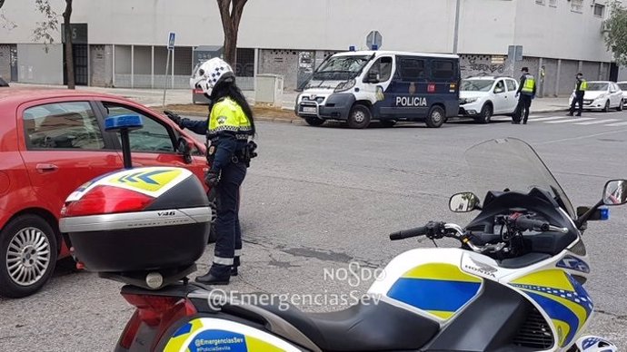Un operativo de la Policía Local de Sevilla