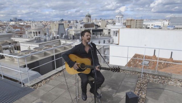 Coque Malla participa en 'Imagina Madrid', que emitirá Telemadrid el 2 de mayo.