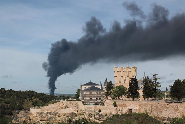 Incendio De Valverde Visto Desde Segovia
