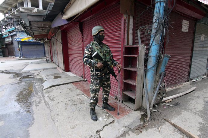 India.- India responsabiliza a Pakistán de la muerte de dos militares durante un