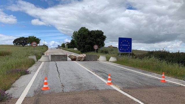 Paso fronterizo de Villanueva del Fresno