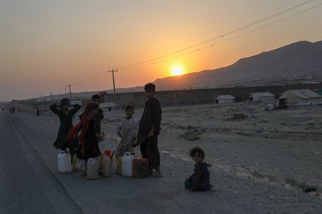 Afganistán.- Afganistán responsabiliza a Irán del ahogamiento de 38 migrantes en