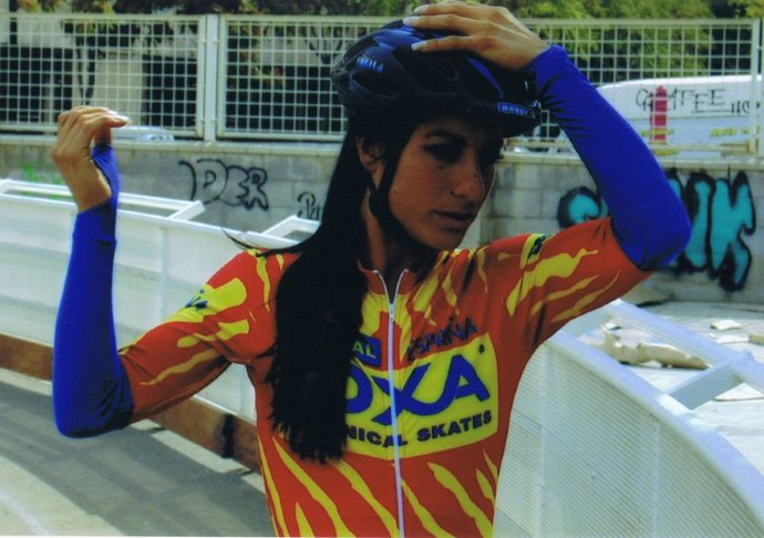 Sheila Herrero, durante una competición de patinaje de velocidad sobre ruedas.