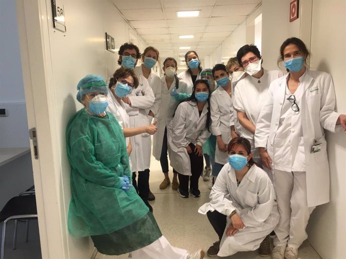 Investigadores de un estudio sobre afectación del coronavirus sanitarios del Hospital Clínic de Barcelona