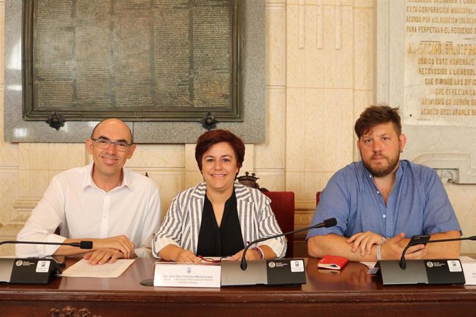 Eduardo Zorrilla, Paqui Macías y Nicolás  Sguiglia