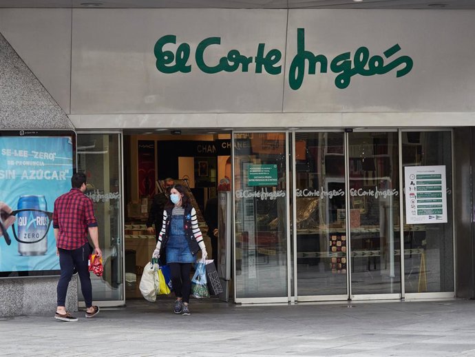 Economía.- El Corte Inglés tomará la temperatura a clientes y personal en la rea