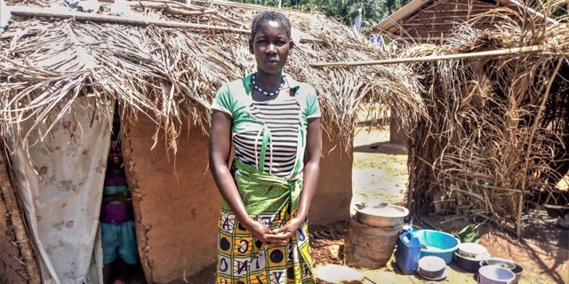 Una mujer desplazada en Kivu Norte, en el este de RDC