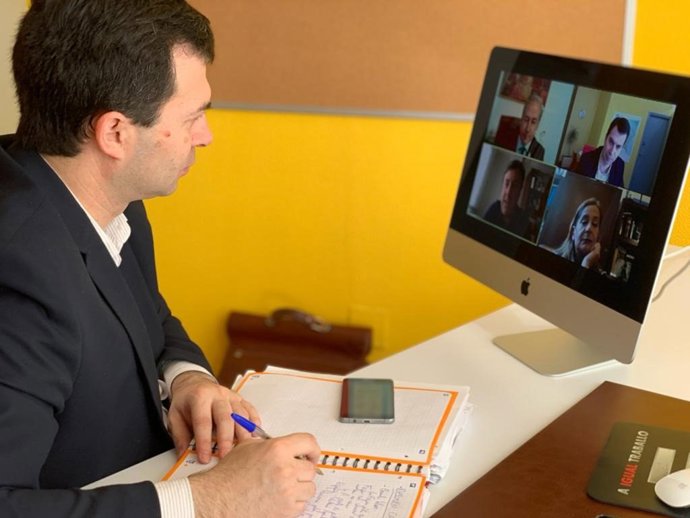 El secretario xeral del PSdeG, Gonzalo Caballero, en el ecuentro telemático con los presidentes socialistas de las diputaciones gallegas