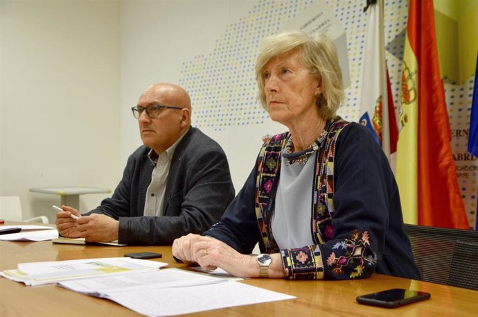 La consejera de Educación, Marina Lombó