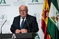 Andalucía realiza unos 3.700 PCR al día y acometerá una segunda ronda de test rápidos de coronavirus a sanitarios