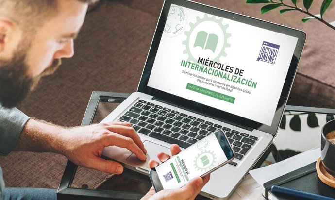 Empresas andaluzas se inician en el comercio exterior en los 'webinarios' de Extenda