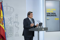 Escrivá retrasa la previsión de Pablo Iglesias y sitúa los primeros pagos del ingreso mínimo en el mes de junio