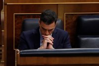 Sánchez alerta del "error absoluto" de levantar el estado de alarma, necesario "unas semanas más"
