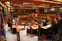 Barbón ofrece diálogo para la reordenación presupuestaria en la región