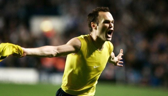 Andrés Iniesta celebra su gol en Stamford Bridge, ante el Chelsea, en semifinales de la 'Champions' 2008-09