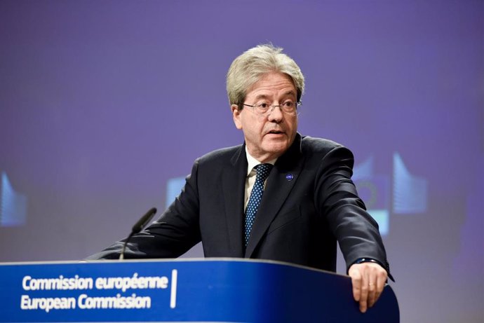 HANDOUT - 05 February 2020, Belgium, Brussels: European Commissioner for Economy Paolo Gentiloni speaks during a press conference on the review of EU economic governance and launch of debate on its future. Photo: Jennifer Jacquemart/European Commission/