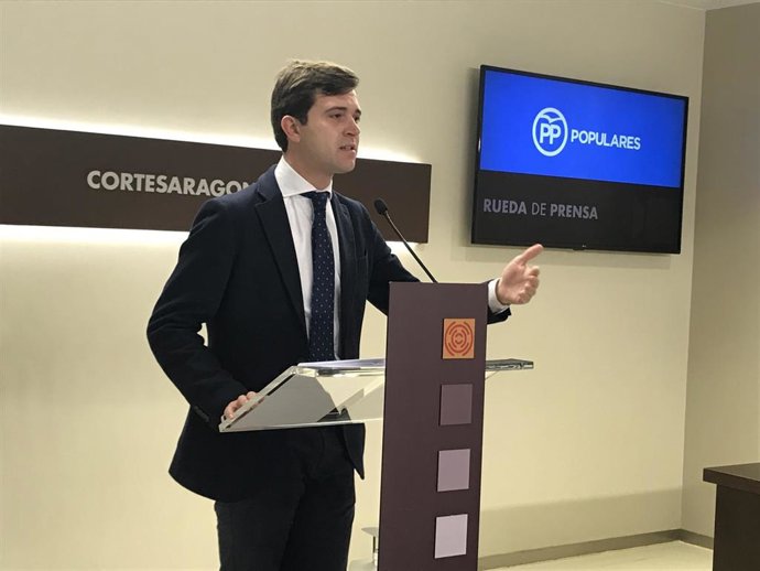 Ramón Celma, diputado del PP en las Cortes de Aragón, durante su comparecencia