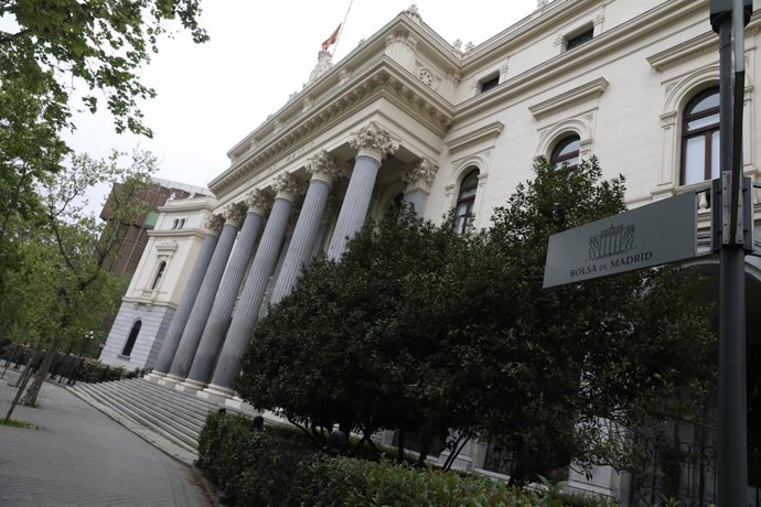Edificio de la Bolsa de Madrid.