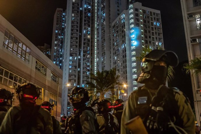 Policía en Hong Kong