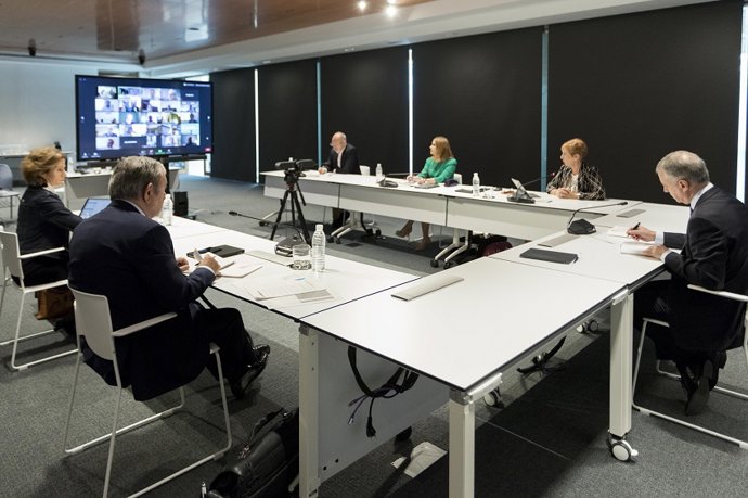 Reunión del lehendakari con la Mesa socioeconómica