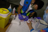 La Comunidad de Madrid realizará 200.000 test a pacientes con sintomatología en centros de salud desde la próxima semana