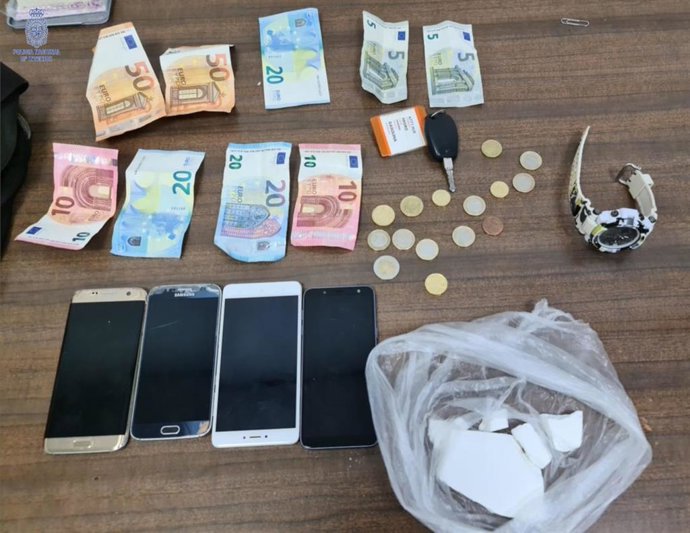 Pertenencias de los detenidos por un delito de salud pública