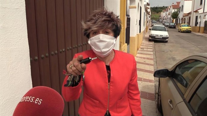 La madre de José Antonio Avilés se muestra molesta ante las preguntas de la prensa