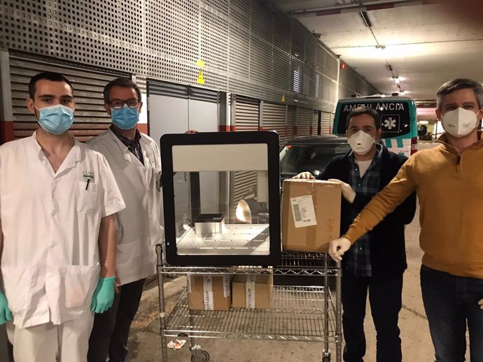 L'Hospital Clínic de Barcelona ha rebut un robot OT-2 d'Opentrons